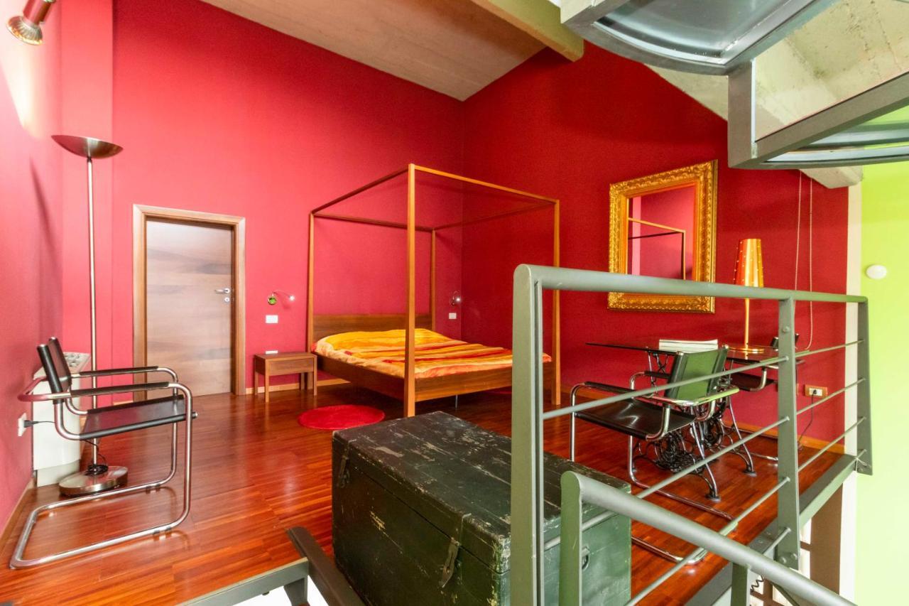 Dora Riverside Modern Apartment With Private Parking Turin Exterior photo